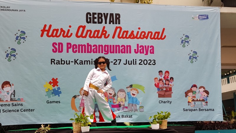 Unjuk bakat siswa (Fashion Show)